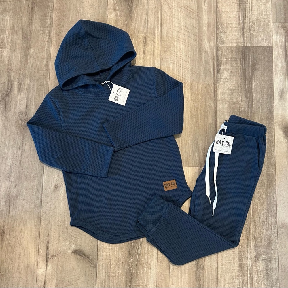 Bay co outfit
